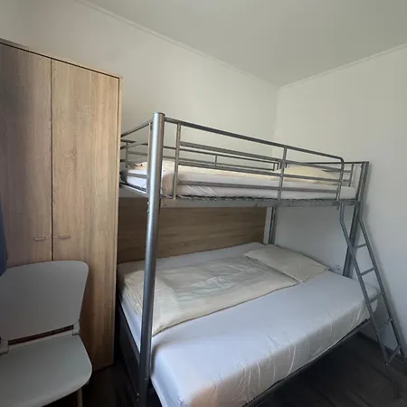 Silver Boglar アパート