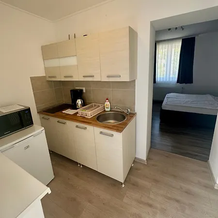 Silver Boglar アパート *